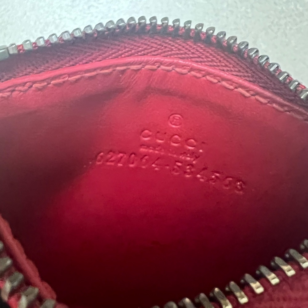 Gucci GG Marmont 2.0 Quilted Card Holder - Picture 10 of 11